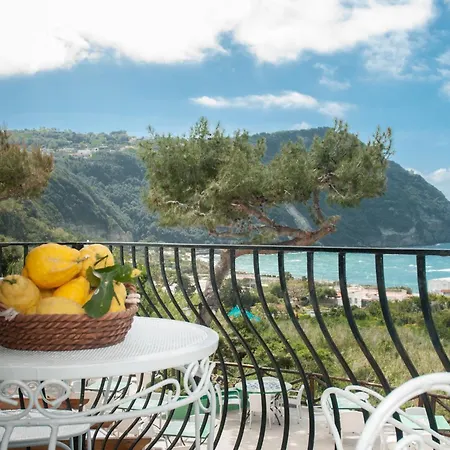 Bianca 4* Forio (Isola d'Ischia)