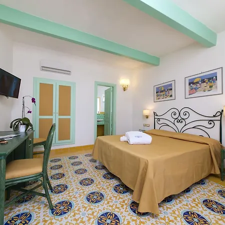 Hotel Bianca 4*